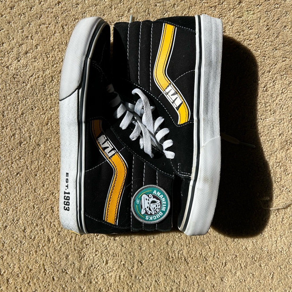 VANS X ANAHEIM DUCKS 2024 Edition